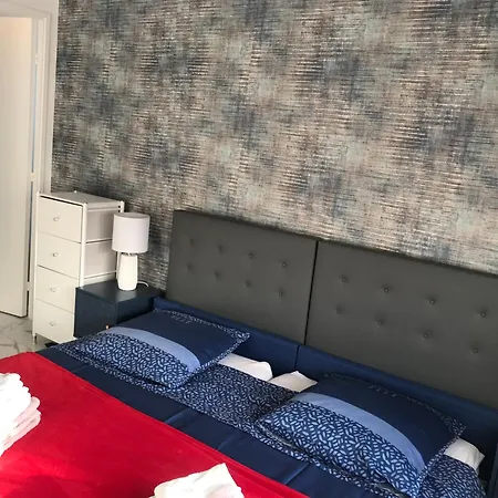 T2 Vallombrosa Terrasse Parking *